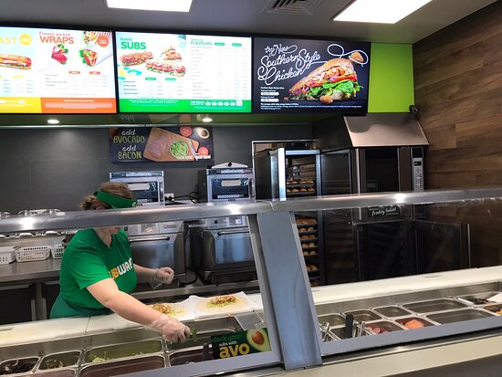 Build a Fresh Career: Join Subway Today!